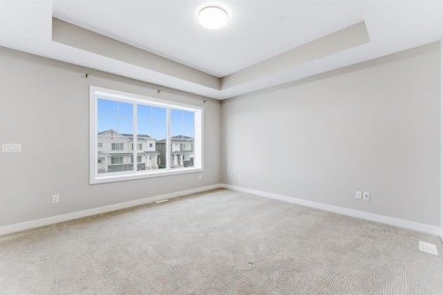 1060 West Lakeview Drive, Chestermere, AB - Indoor Photo Showing Other Room