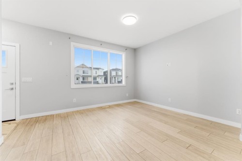 1060 West Lakeview Drive, Chestermere, AB - Indoor Photo Showing Other Room