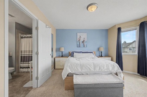65 Royal Birch Villas Nw, Calgary, AB - Indoor Photo Showing Bedroom