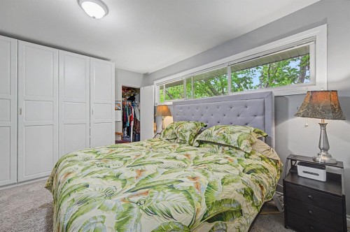 633 Regal Park Ne, Calgary, AB - Indoor Photo Showing Bedroom