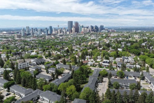 633 Regal Park Ne, Calgary, AB - Outdoor With View