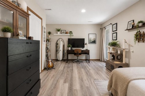222 Anderson Grove Sw, Calgary, AB - Indoor