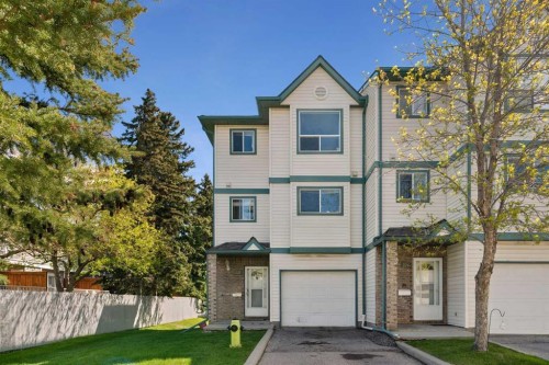 222 Anderson Grove Sw, Calgary, AB - Outdoor With Facade