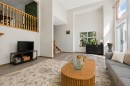222 Anderson Grove Sw, Calgary, AB  - Indoor Photo Showing Living Room 