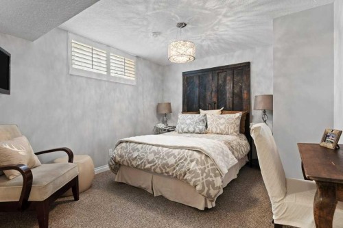 2193 High Country Rise Nw, High River, AB - Indoor Photo Showing Bedroom