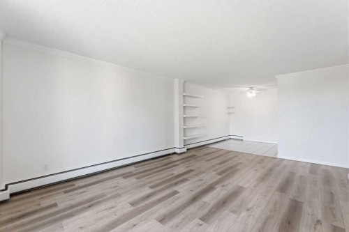 8C-80 Galbraith Drive Sw, Calgary, AB - Indoor Photo Showing Other Room