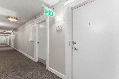 8C-80 Galbraith Drive Sw, Calgary, AB - Indoor Photo Showing Other Room