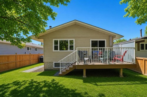 3056 32A Street Se, Calgary, AB 