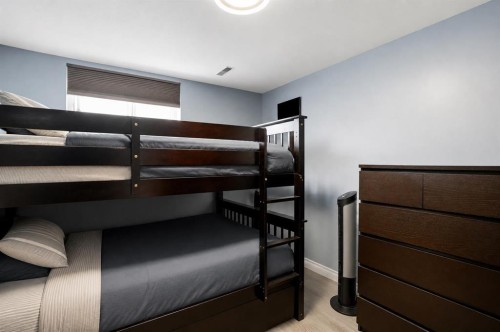 3056 32A Street Se, Calgary, AB 