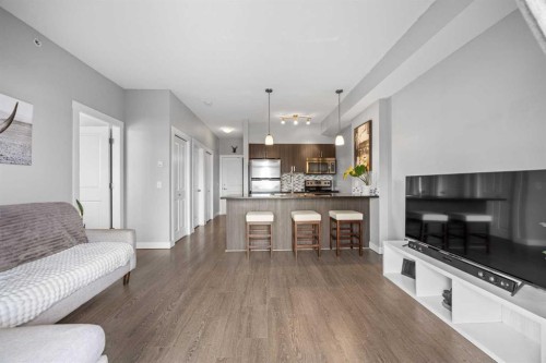 414-117 Copperpond Common, Calgary, AB - Indoor Photo Showing Living Room