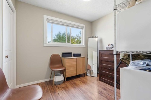 865 Queensland Drive Se, Calgary, AB - Indoor