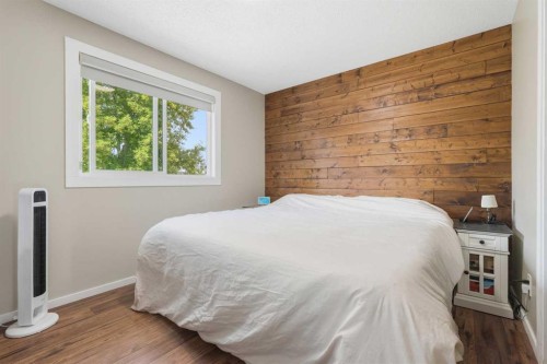 865 Queensland Drive Se, Calgary, AB - Indoor Photo Showing Bedroom