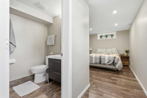 865 Queensland Drive Se, Calgary, AB - Indoor Photo Showing Bathroom