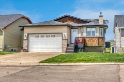 531 Country Meadows Way Diamond Valley, AB T0L 2A0