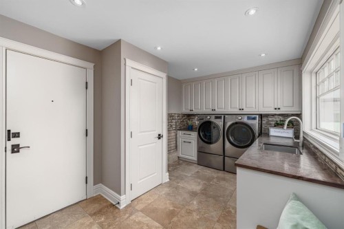 67 Sienna Hills View Sw, Calgary, AB - Indoor Photo Showing Laundry Room