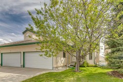 14 Strathearn Gardens SW Calgary, AB T3H 2R1