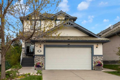 124 Gleneagles Terrace  Cochrane, AB T4C 1W6