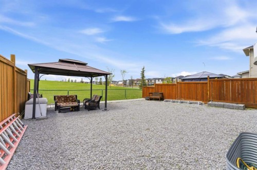 118 Saddletree Close Ne, Calgary, AB - Outdoor