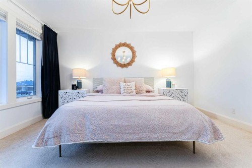 17 Cattail Run, Rural Rocky View County, AB - Indoor Photo Showing Bedroom