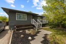 2615 17A Street Sw, Calgary, AB  - Outdoor With Exterior 
