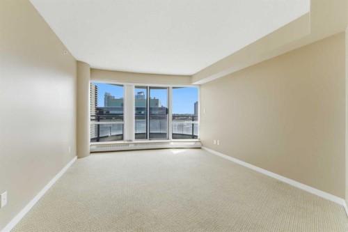 1302-1078 6 Avenue Sw, Calgary, AB - Indoor Photo Showing Other Room