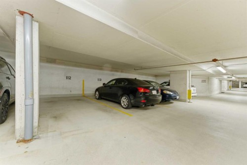 1302-1078 6 Avenue Sw, Calgary, AB - Indoor Photo Showing Garage