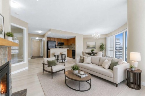 1302-1078 6 Avenue Sw, Calgary, AB - Indoor Photo Showing Living Room With Fireplace