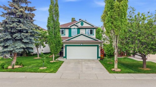 61 Millview Park Sw, Calgary, AB - Outdoor