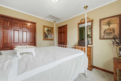 61 Millview Park Sw, Calgary, AB - Indoor Photo Showing Bedroom