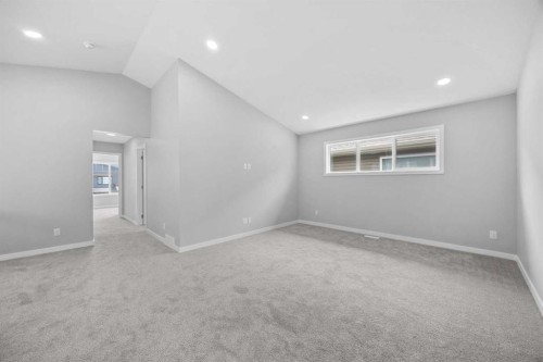 74 Lucas Place Nw, Calgary, AB - Indoor Photo Showing Other Room