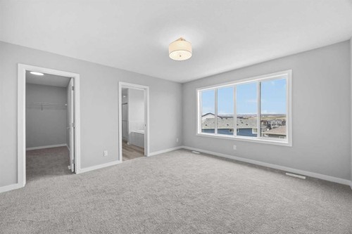 74 Lucas Place Nw, Calgary, AB - Indoor Photo Showing Other Room