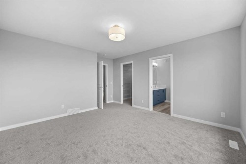 74 Lucas Place Nw, Calgary, AB - Indoor Photo Showing Other Room