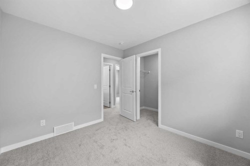 74 Lucas Place Nw, Calgary, AB - Indoor Photo Showing Other Room