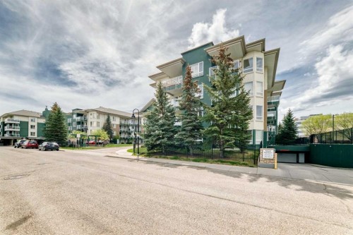 410-3111 34 Avenue Nw, Calgary, AB - Outdoor