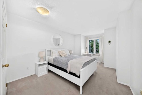 1811 24 Avenue Nw, Calgary, AB 