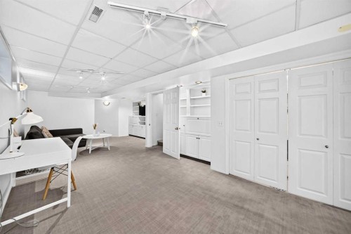 1811 24 Avenue Nw, Calgary, AB 