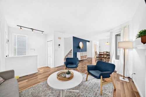 1811 24 Avenue Nw, Calgary, AB 