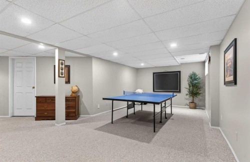 935 Shawnee Drive Sw, Calgary, AB - Indoor
