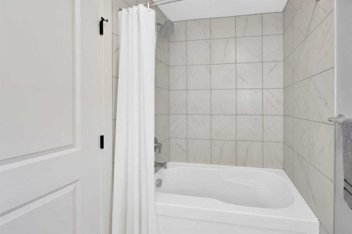 678 Cornerstone Avenue Ne, Calgary, AB - Indoor Photo Showing Bathroom
