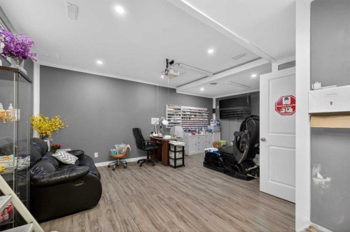 35 Erin Green Place Se, Calgary, AB - Indoor Photo Showing Other Room