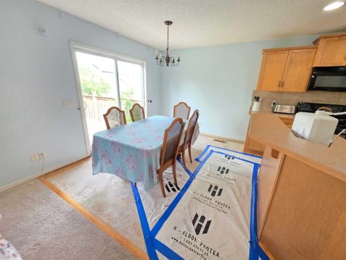 62 New Brighton Circle Se, Calgary, AB 