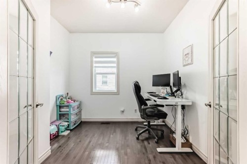 58 Bridleridge Green Sw, Calgary, AB - Indoor Photo Showing Office