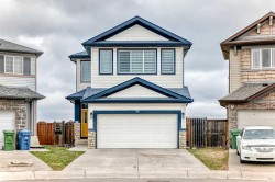58 Bridleridge Green SW Calgary, AB T2Y 0E4