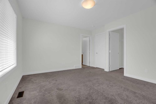 59 D'Arcy Boulevard, Okotoks, AB - Indoor Photo Showing Other Room