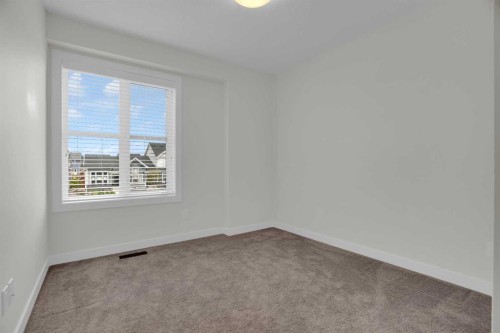 59 D'Arcy Boulevard, Okotoks, AB - Indoor Photo Showing Other Room