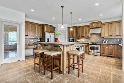 222 Chapala Point Se, Calgary, AB - Indoor Photo Showing Kitchen With Upgraded Kitchen