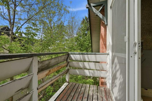 1316 15 Street Nw, Calgary, AB - Outdoor