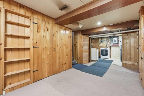 1316 15 Street Nw, Calgary, AB - Indoor Photo Showing Basement