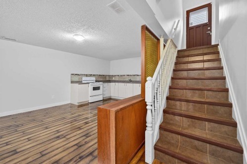 1203 34 Street Se, Calgary, AB 
