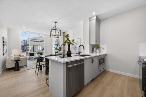 1059 Bayview Crescent, Airdrie, AB - Indoor Photo Showing Kitchen